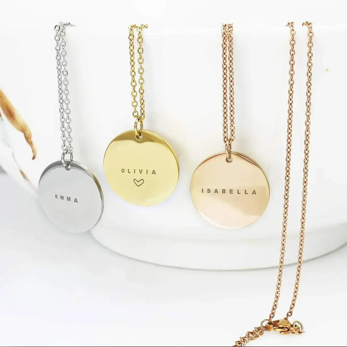 แกะสลักชื่อที่กําหนดเองวันที่ส - Birth Flower Necklace บทวิจารณ์และราคา